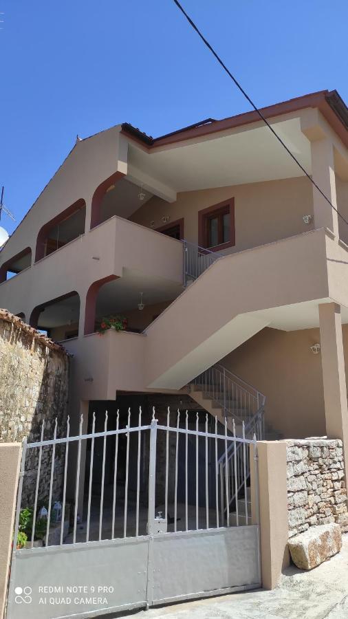 Apartman Deni Peroj Esterno foto
