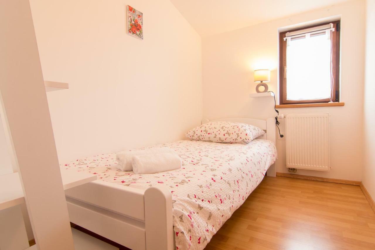 Apartman Deni Peroj Esterno foto