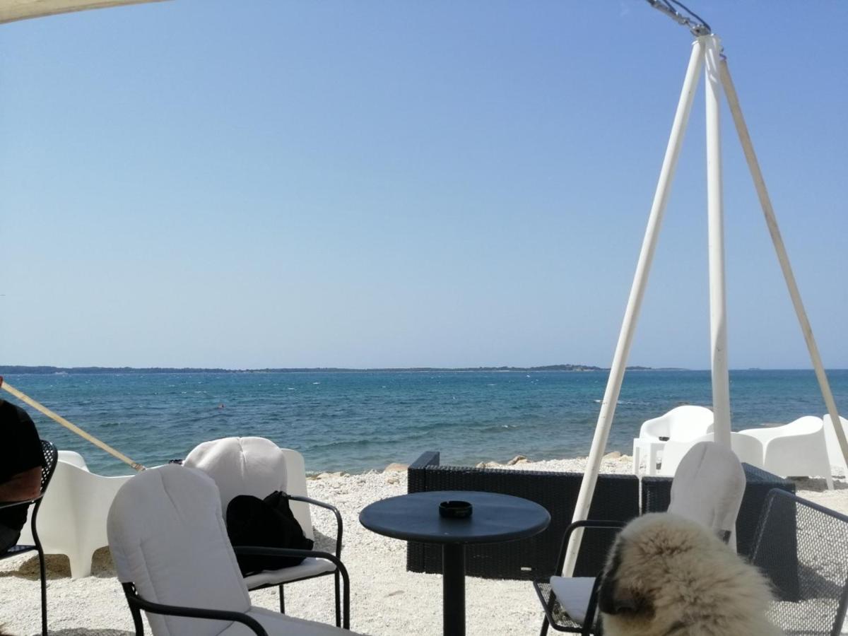 Apartman Deni Peroj Esterno foto
